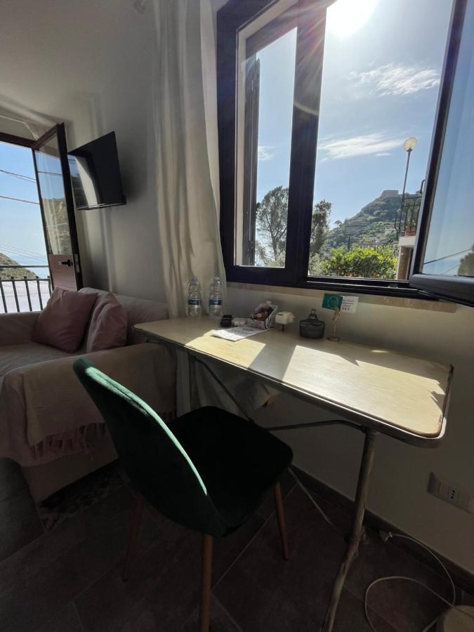 Pascia Madonna Rocca Bed & Breakfast Taormina Exterior photo